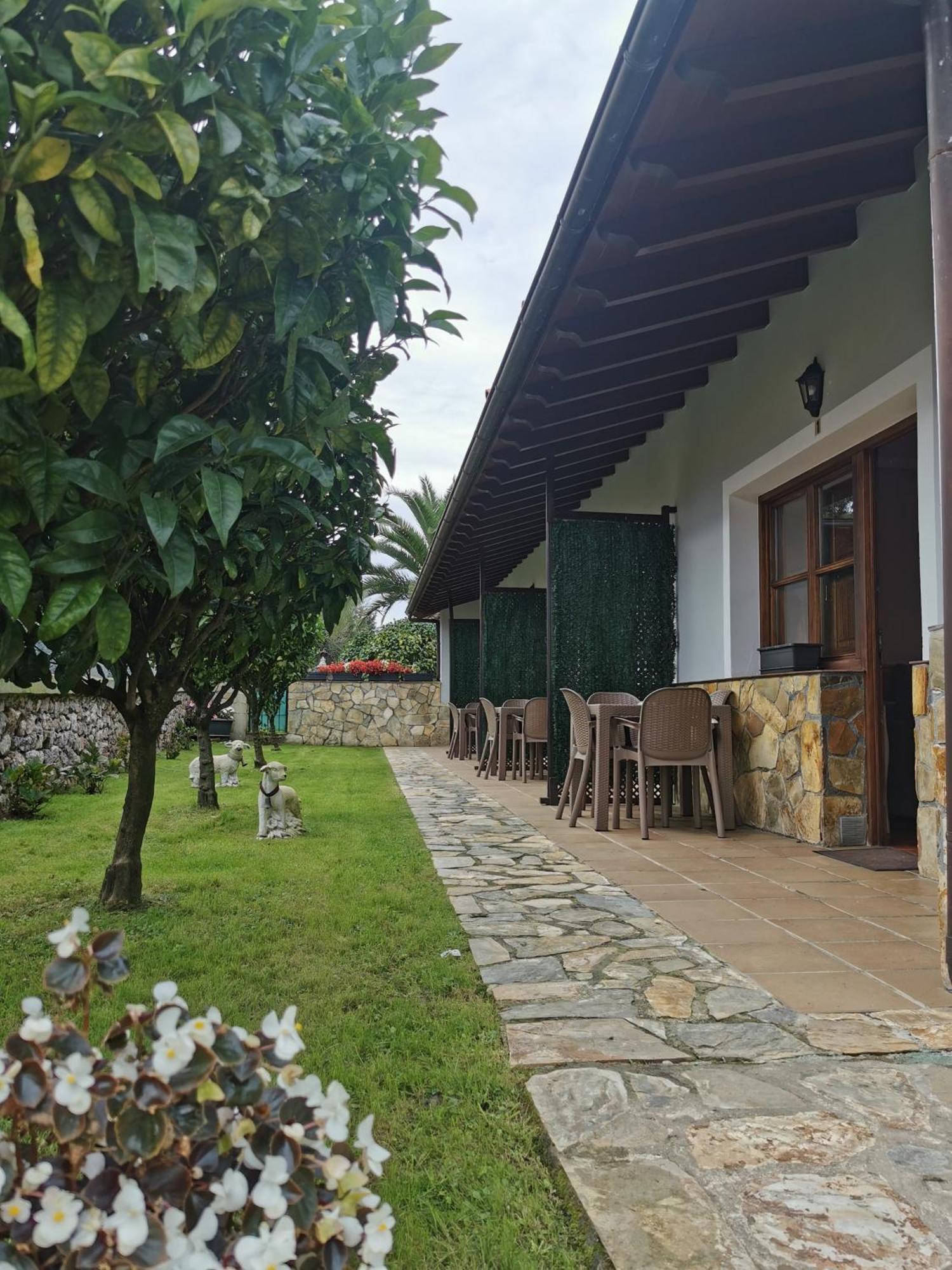 Apartamentos La Tarazana 4 La Pereda de Llanes Luaran gambar